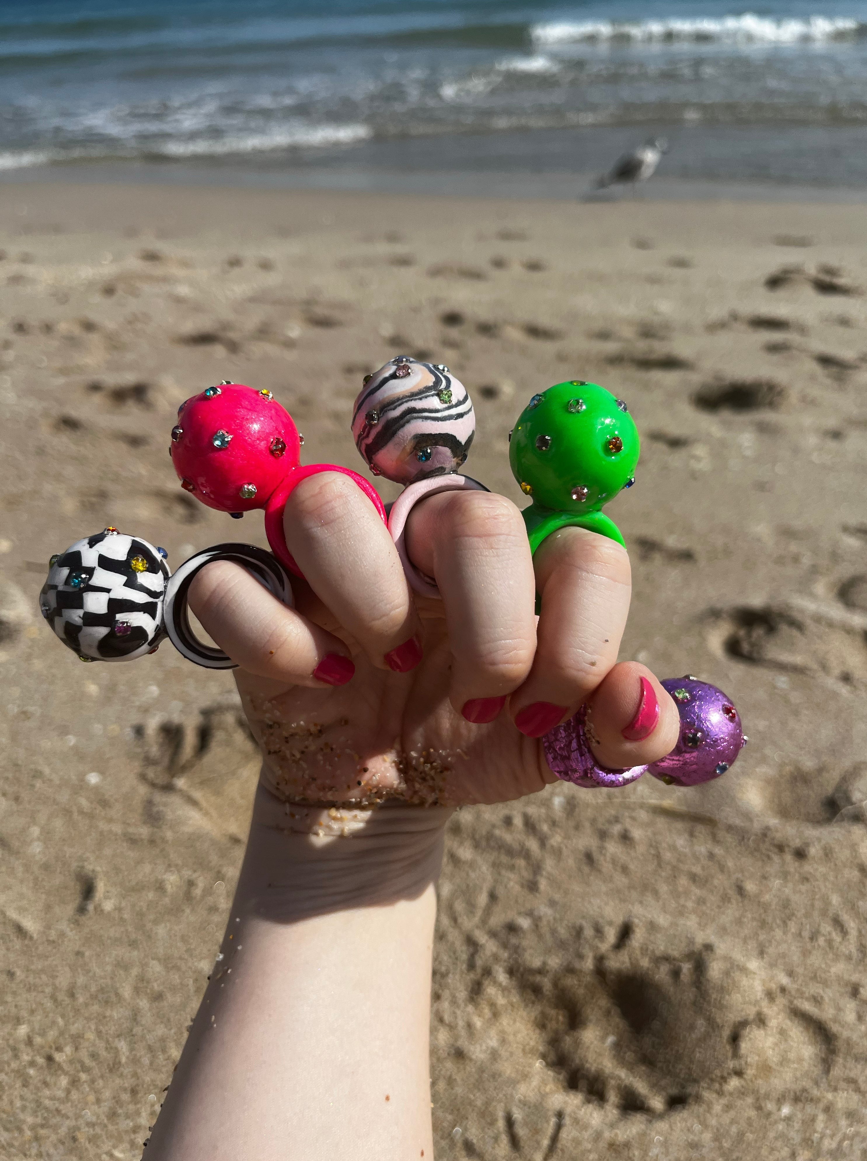 Swinging Sixties Pink Swirl Ring